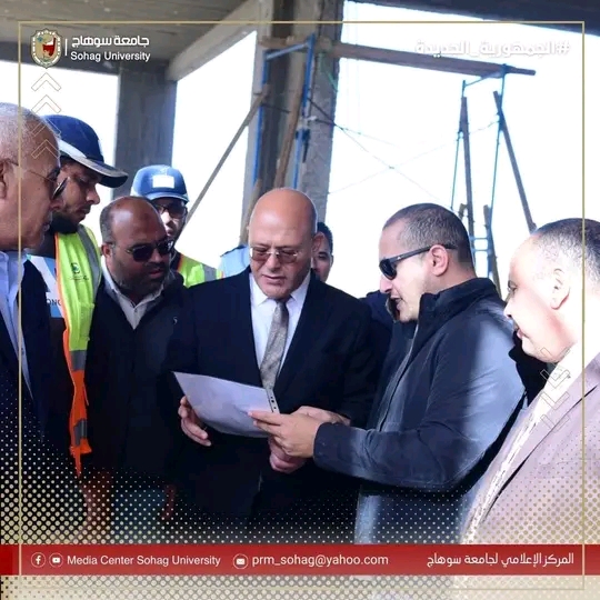 استمرار العمل علي قدم وساق بمشروع صالة الالعاب الرياضية بجامعة سوهاج بنسبة انجاز تصل ٥٥٪؜ والنعماني يؤكد الحلم سيصبح حقيقة بأيدي مصرية.